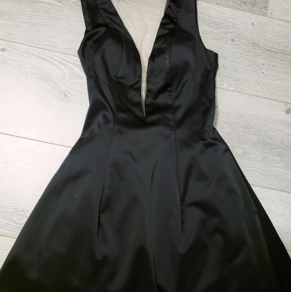 bebe satin cocktail dress, small